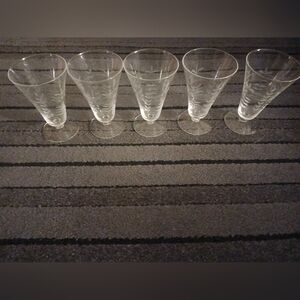 Vintage Eched Elegant Clear Glass Goblet Set Of 5 Perfect Condition
